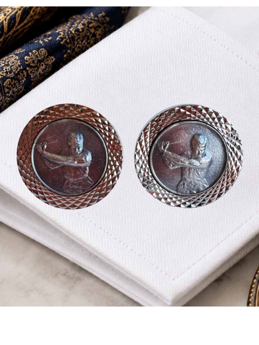 Silver Tone Golfer Cufflinks Round Relief Sports Mens Suit Gift Textured Vintage